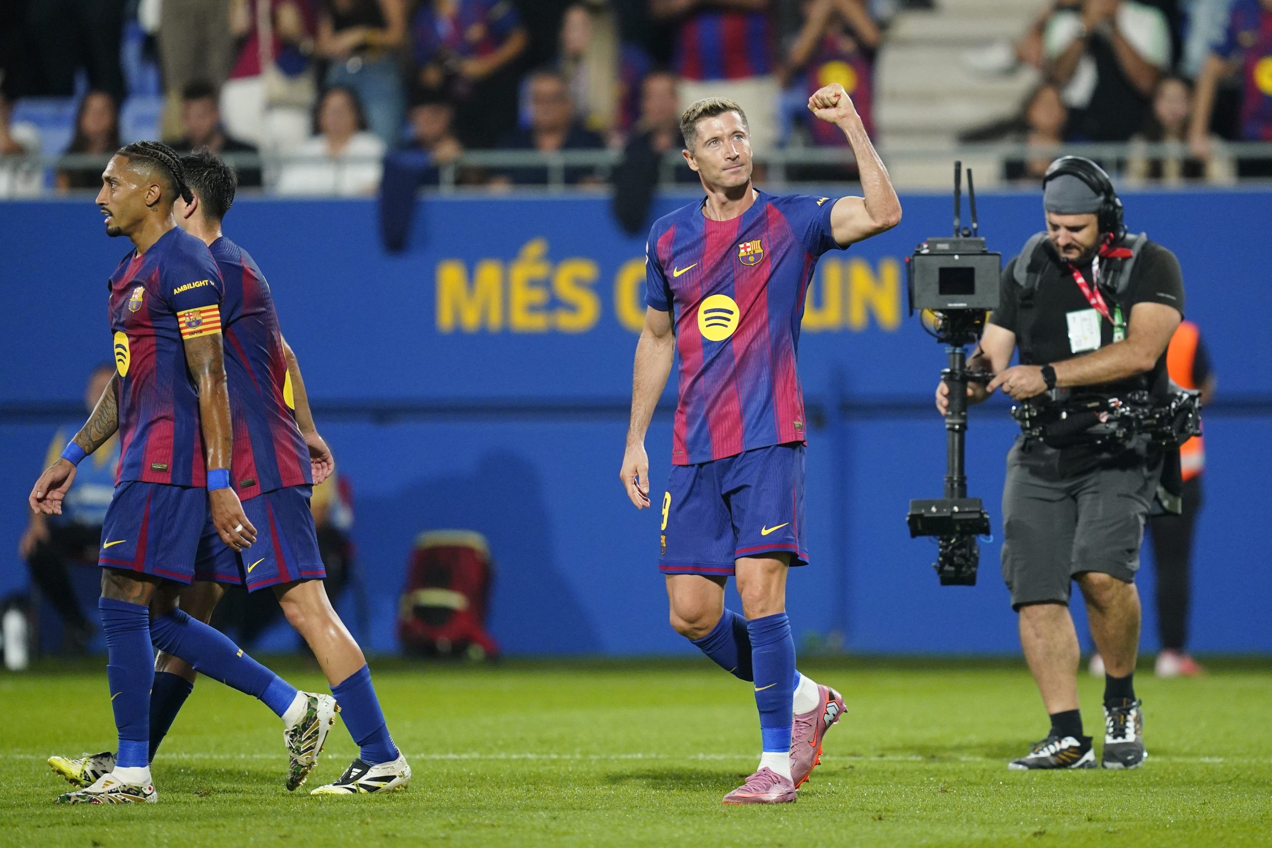 FC Barcelone : le Barça pulvérise Valence sans Yamal avant la Ligue des Champions