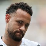 Neymar est cramé, une légende brésilienne le fracasse