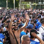 Real Madrid – OM : les supporters marseillais embrasent déjà le Bernabeu ! (vidéo)