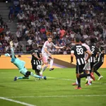 L’OL bat difficilement le SCO Angers et reprend la 2ème place, les notes des Gones