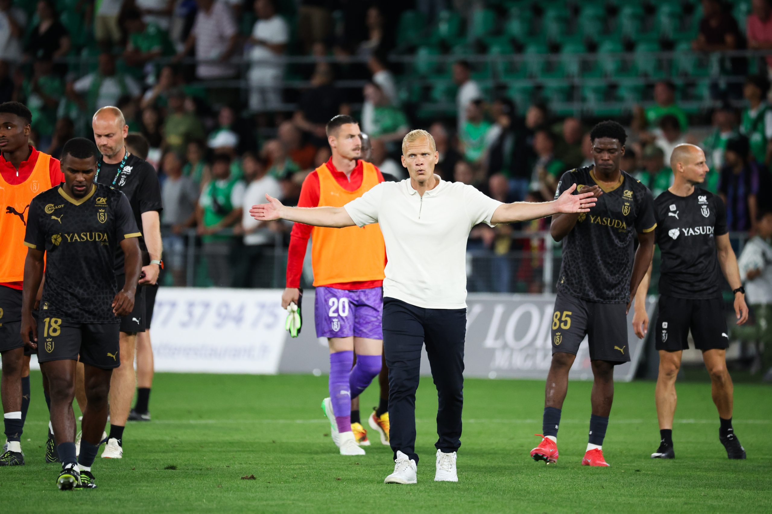 L'entraîneur du Stade de Reims, Karel Geraerts, à la fin du match contre l'ASSE.