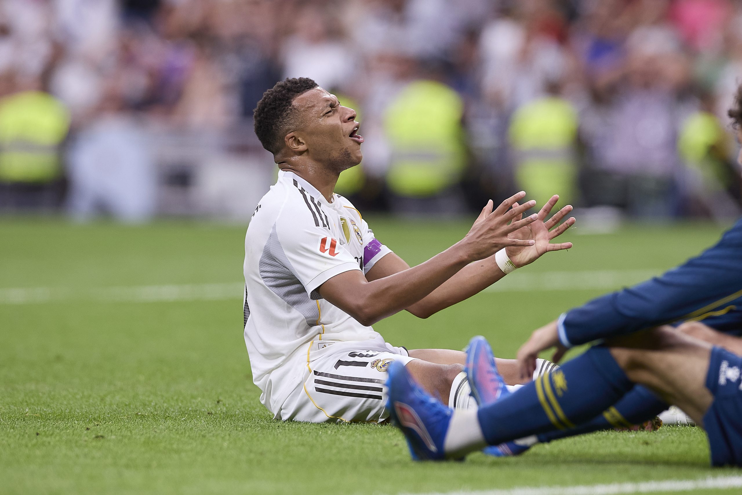 Kylian Mbappé éteint par le nouveau Ballon d'Or !