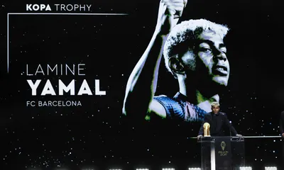 FC Barcelone Mercato : Yamal et son agent ont rencontré Deco, le PSG évoqué