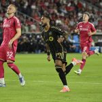 ASSE, OM, Stade Rennais : les révélations de Denis Bouanga