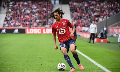 LOSC Mercato : un géant européen vise Ayyoub Bouaddi