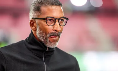 Stade Rennais : Habib Beye s&rsquo;agace des rumeurs et loue son bilan