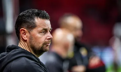 RC Lens : Pierre Sage tendance des réseaux grâce aux supporters !