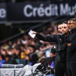 Stade Rennais : Beye prêt à laisser 2 joueurs polémiques sur le banc face à l’AJA ?