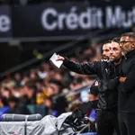Stade Rennais : Beye prêt à laisser 2 joueurs polémiques sur le banc face à l&rsquo;AJA ?