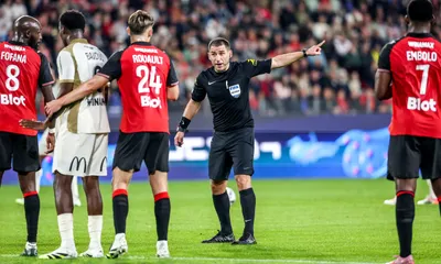 RC Lens : un porte-bonheur pour arbitrer le choc à Monaco