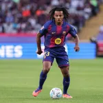 FC Barcelone Mercato : un géant européen a tenté sa chance pour Koundé… Deco révèle tout !