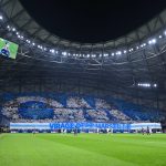 OM – Ajax : les superbes tifos du Vélodrome pour l’entrée des joueurs (vidéo)