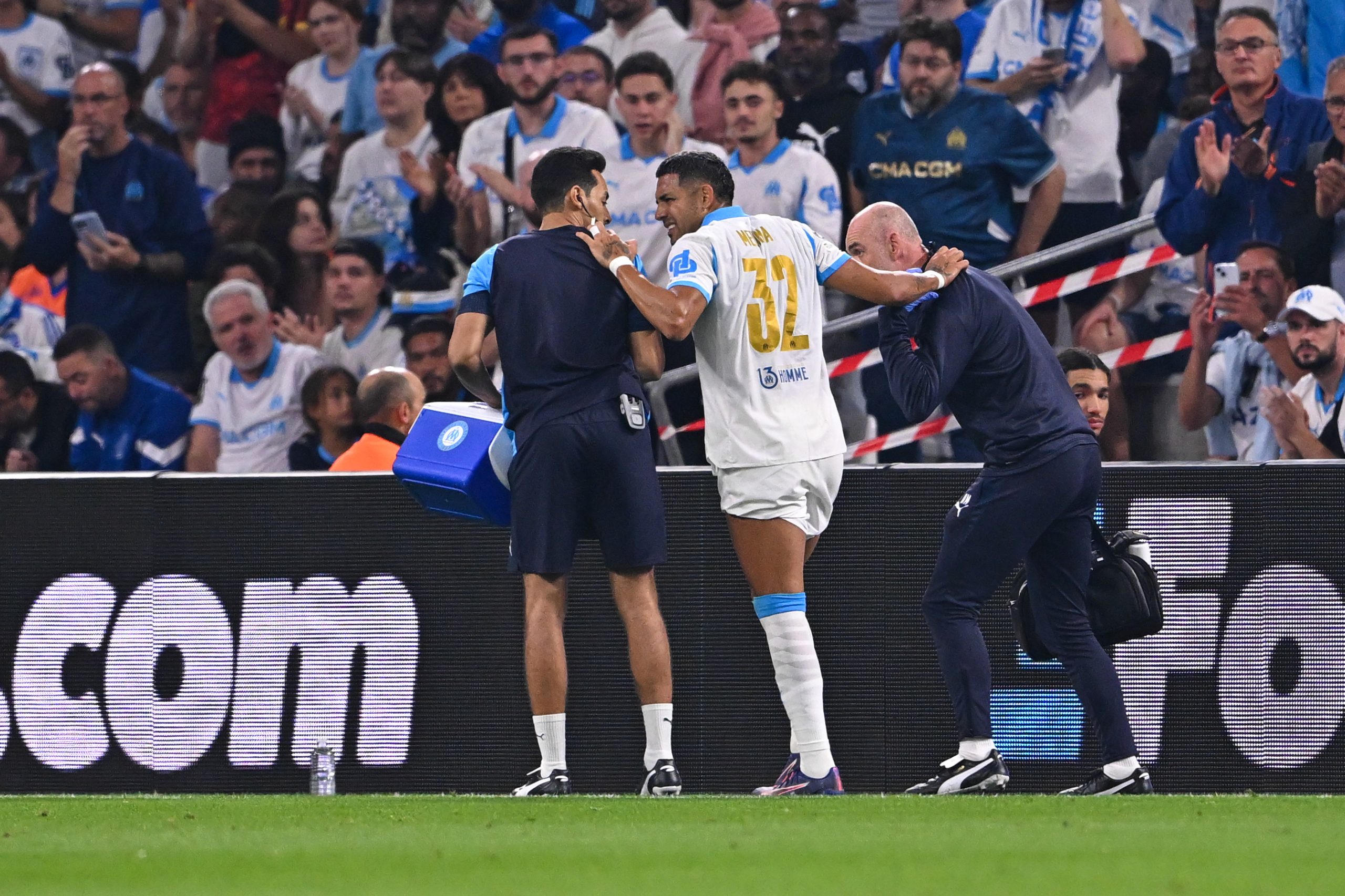 OM – Ajax : gros coup dur pour Facundo Medina, sorti sur blessure