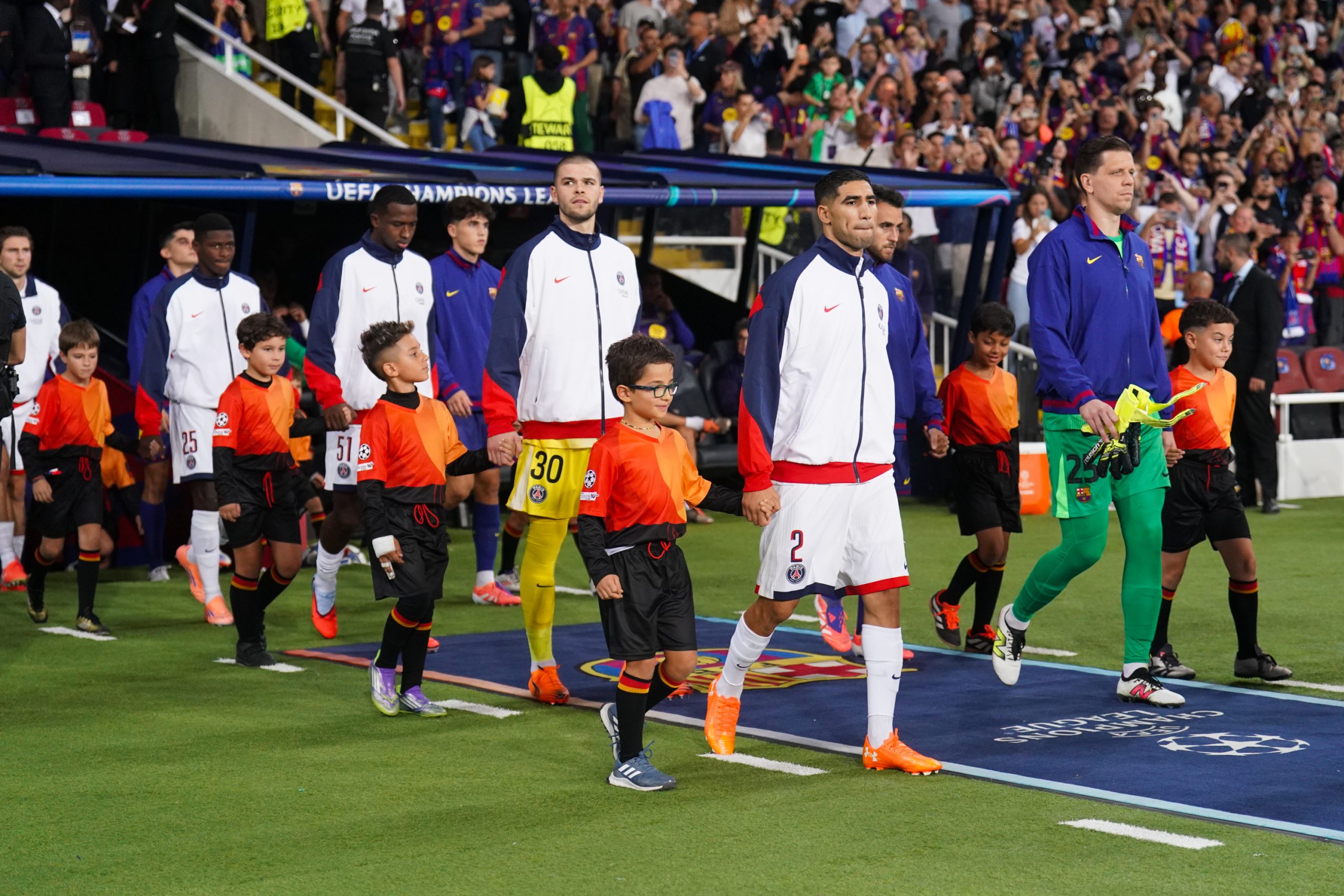 PSG Mercato : le RC Lens a raté un titulaire controversé de Luis Enrique !