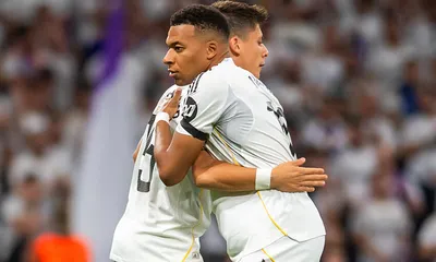 Real Madrid : Güler piège Mbappé, la photo choc qui fait le tour du monde ! 