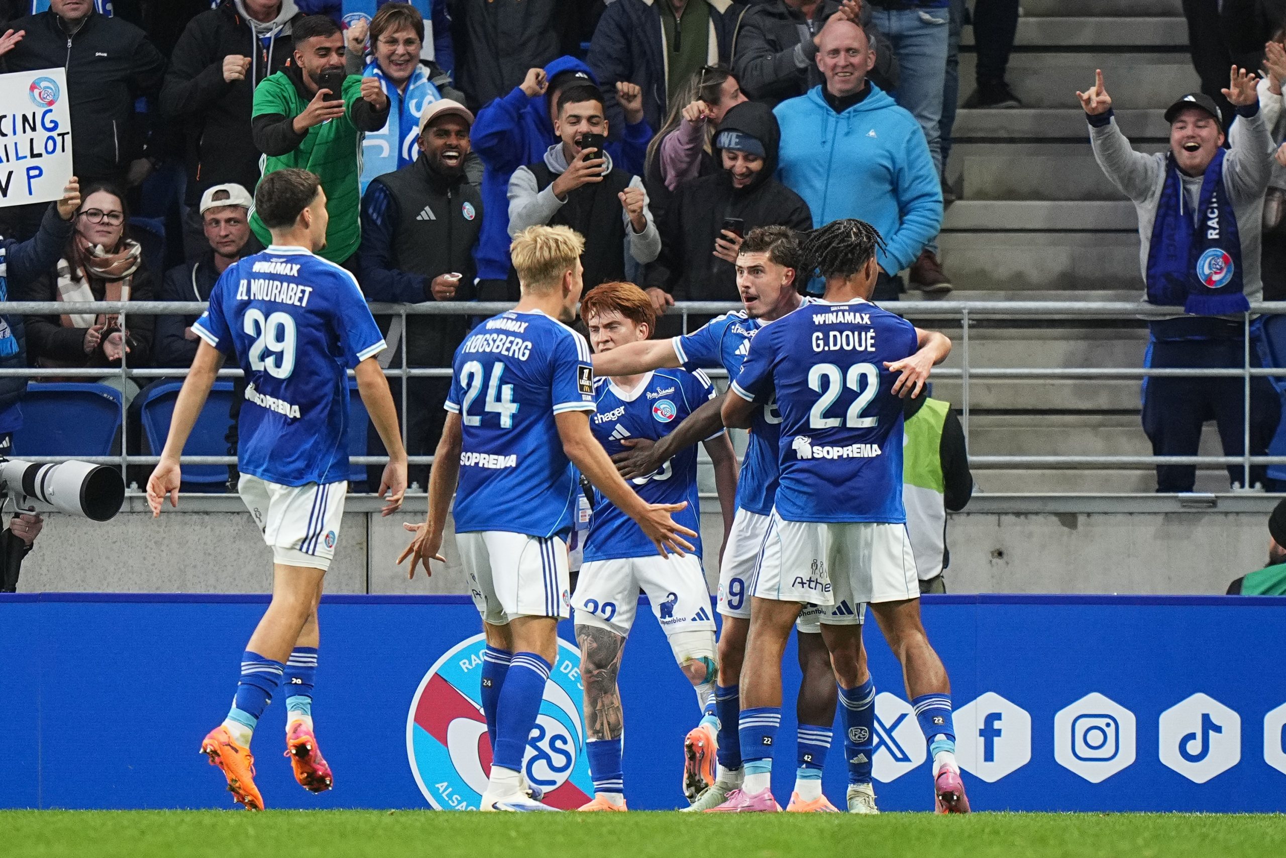 Ligue 1 : Strasbourg cartonne, le Stade Rennais s'en veut, Monaco et Nice se neutralisent