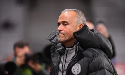 PSG – RC Strasbourg : Pierre Ménès charge Luis Enrique !