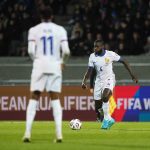 Le Real Madrid et le FC Barcelone bataillent pour un international tricolore
