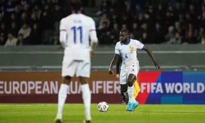 Le Real Madrid et le FC Barcelone bataillent pour un international tricolore