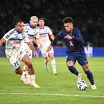 Ligue 1 : le PSG, accroché par Strasbourg, laisse l&rsquo;opportunité à l&rsquo;OM d&rsquo;être seul leader !