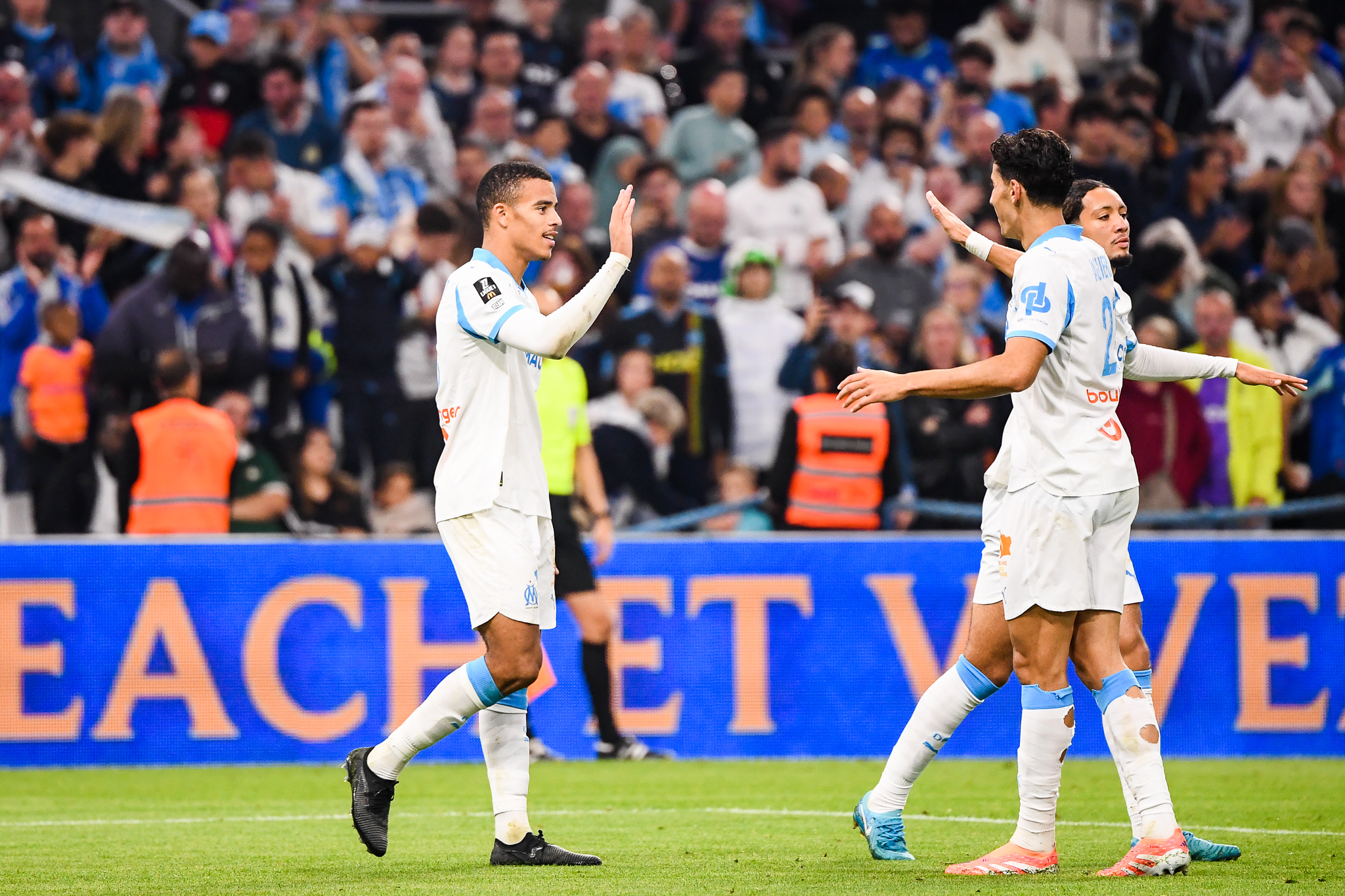 Grâce à un Greenwood puissance 4, l'OM prend la tête de la Ligue 1