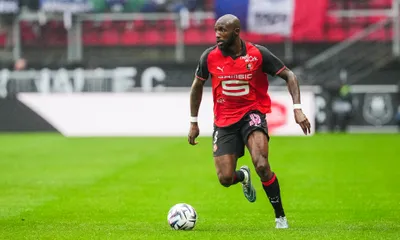 Stade Rennais : Riolo défend Habib Beye en démontant Seko Fofana et Arnaud Pouille !