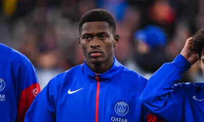 Les infos du jour : l&rsquo;hécatombe continue au PSG, du renfort pour Habib Beye (Stade Rennais) et Horneland (ASSE)