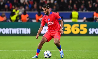 PSG Mercato : un attaquant sur le départ, son remplaçant déjà promis à Luis Enrique !
