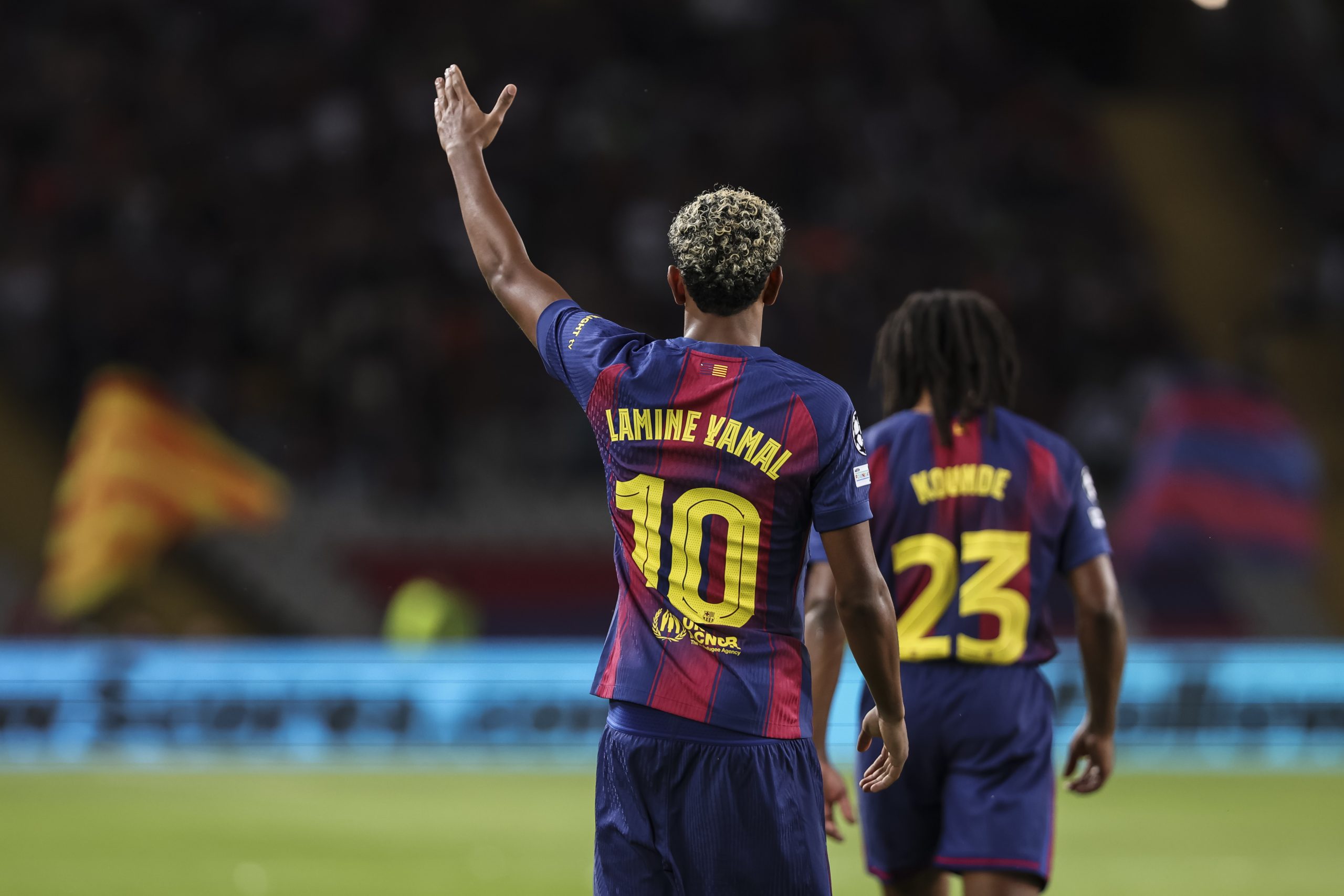 Lamine Yamal célébrant son but lors de la victoire du FC Barcelone sur l'Olympiakos (6-1).