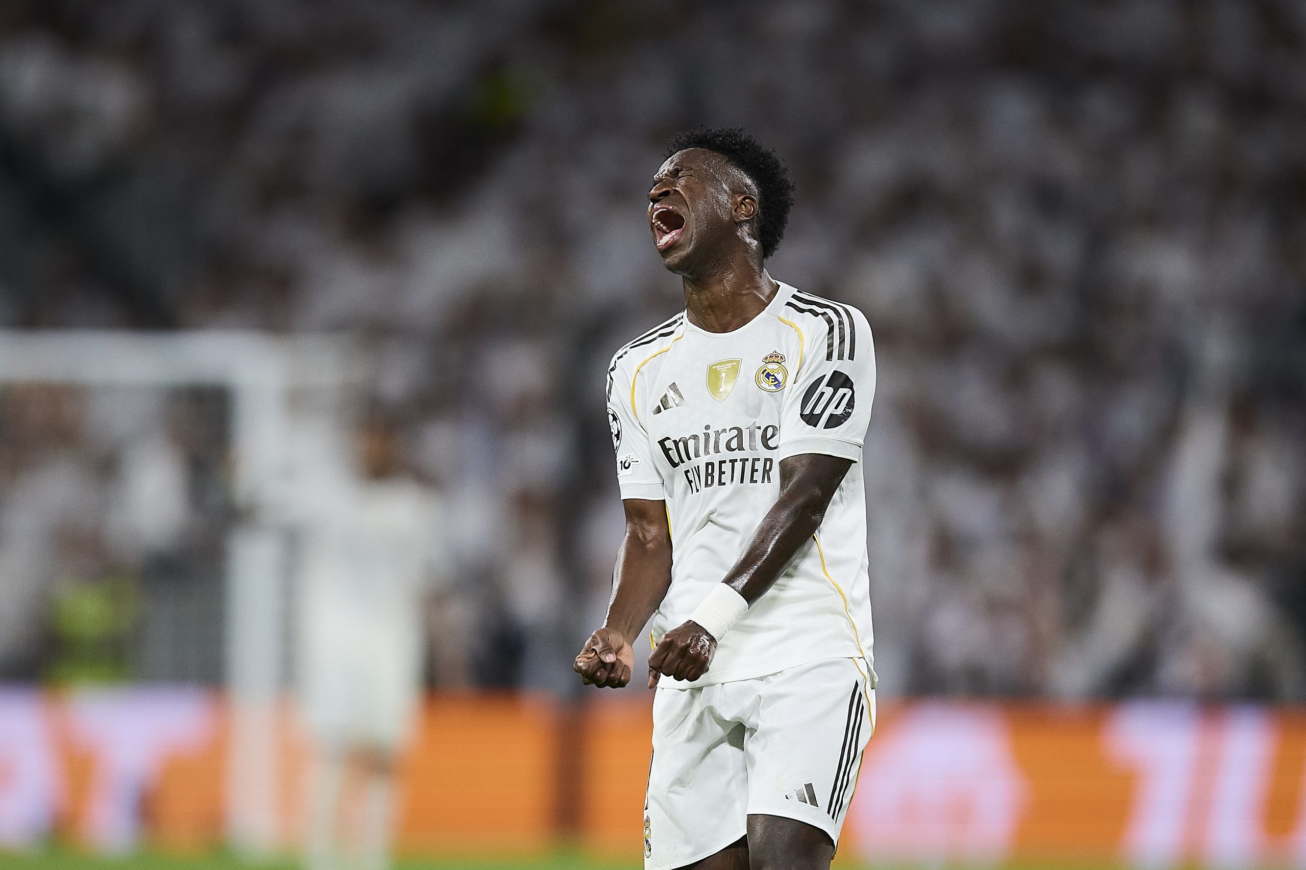 Vinicius Jr déçu après une action ratée avec le Real Madrid.