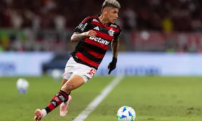 OM Mercato : Benatia a craqué sur un numéro 10 flamboyant pour De Zerbi au Brésil ! 