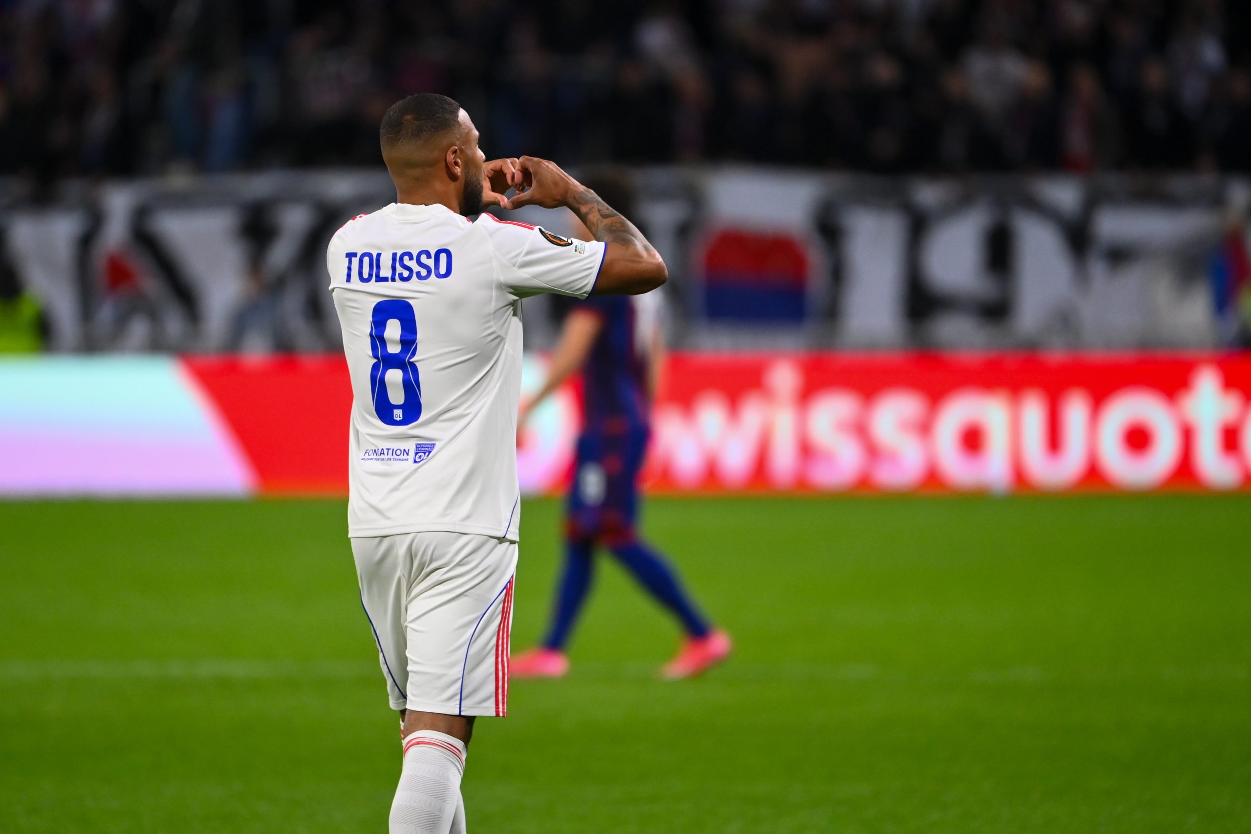 Greif décisif, Satriano décevant… les notes d'un OL vainqueur de Bâle dans la douleur