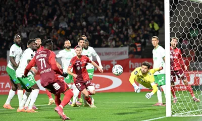 ASSE : Larsonneur dévoile la discussion avec les supporters après Annecy
