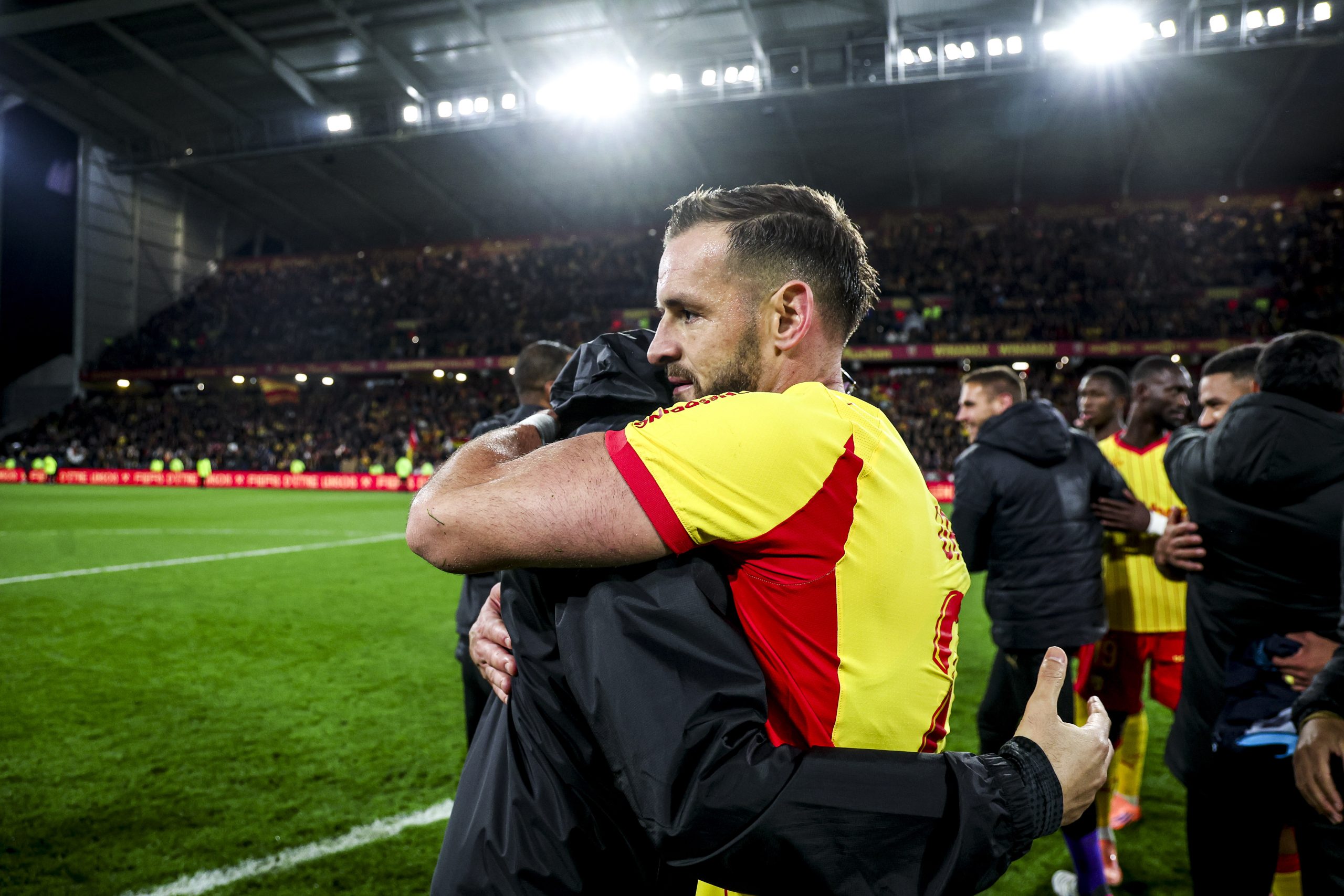 RC Lens : Gradit sort du silence et pense déjà à son come back !