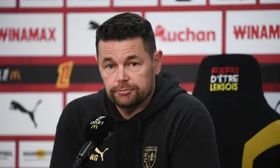 RC Lens : en manque de temps de jeu, un joueur lensois reçoit un précieux soutien