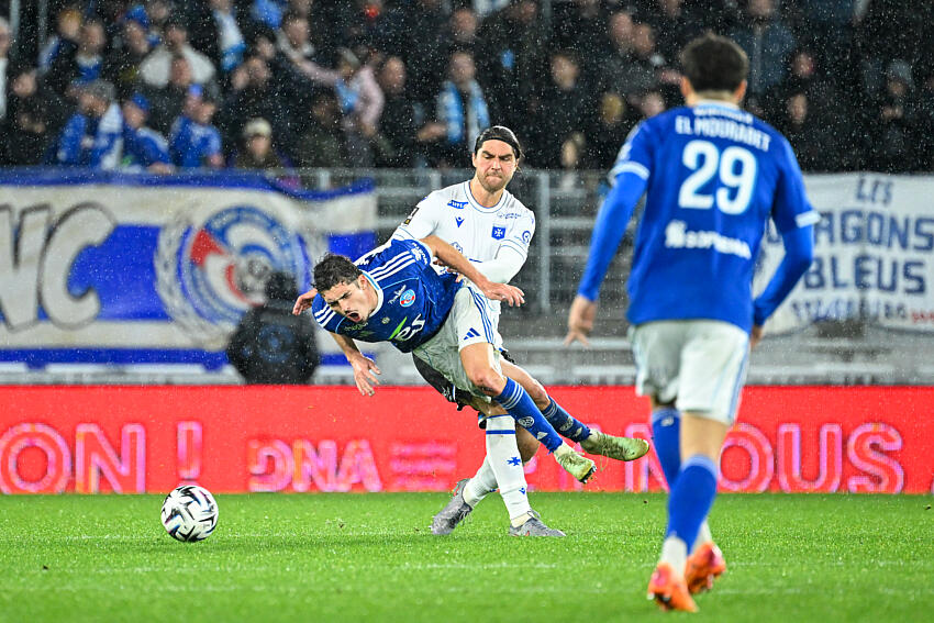 FC Barcelone Mercato : le Barça cible un serial buteur de L1 pour l'après Lewandowski !