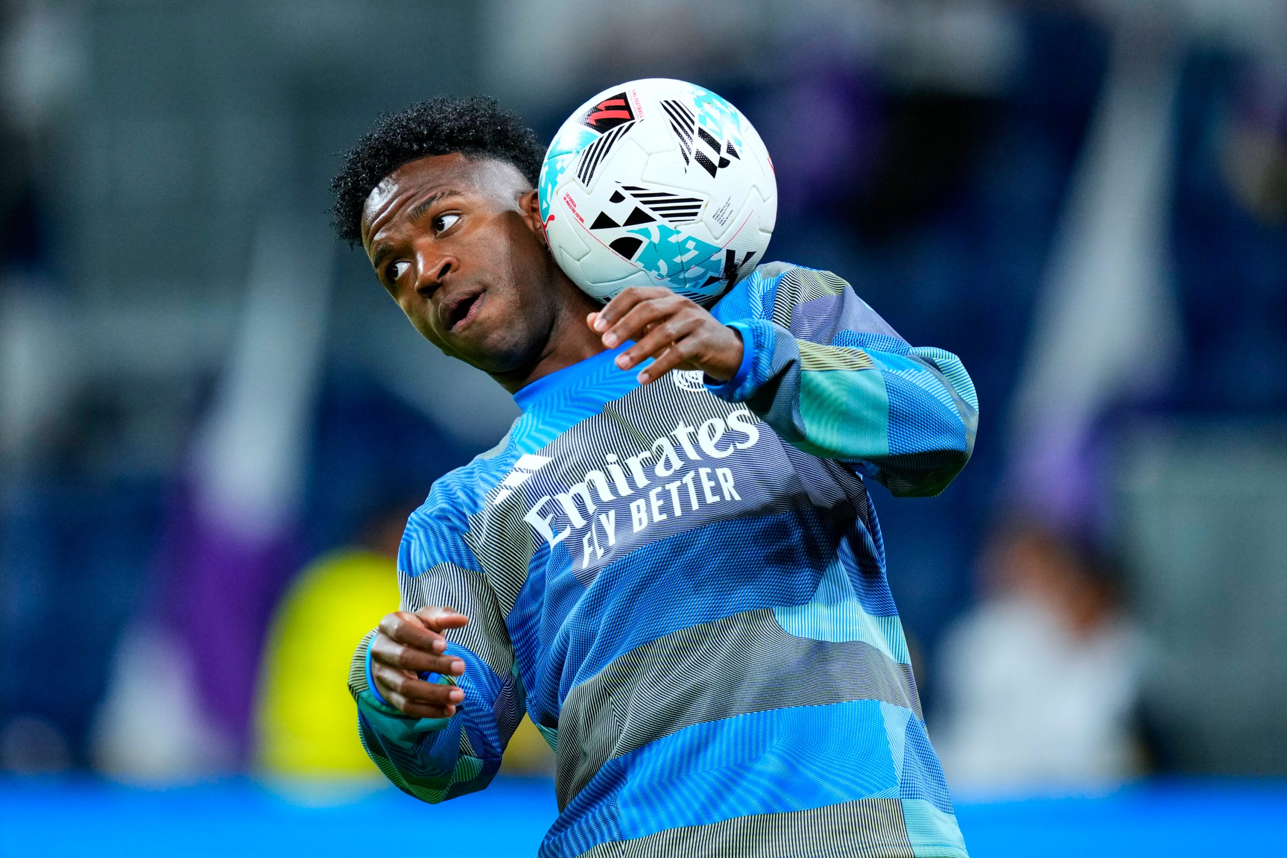 Vinicius Jr à l'échauffement avant un match du Real Madrid.