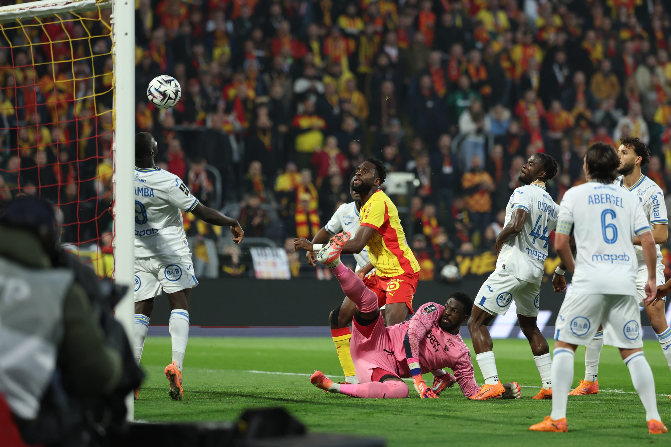 Le but d'Odsonne Edouard face au FC Lorient.