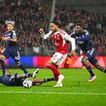 A dix contre onze pendant 80 mn, l&rsquo;OL arrache le nul à Brest