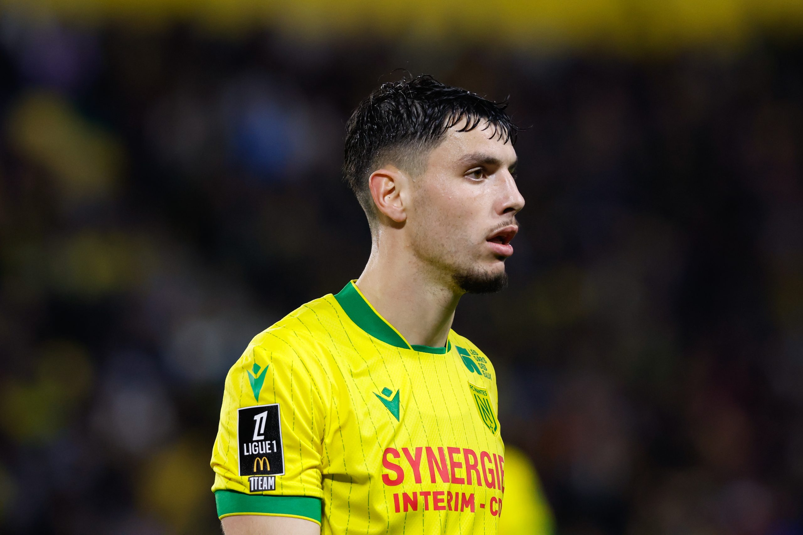 Matthis Abline lors du match entre le FC Nantes et le FC Metz.