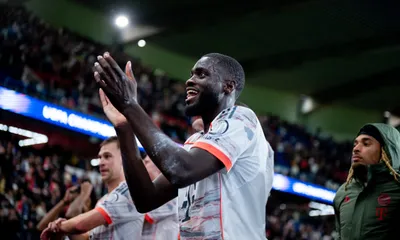 Mercato : l&rsquo;attraction de l&rsquo;été 2026 laissée entre les mains du Real Madrid et du PSG ?