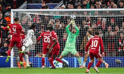Le Real Madrid perd son invincibilité à Liverpool malgré un Courtois XXL… les notes des Madrilènes