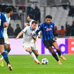 Mercato : le FC Barcelone fonce sur un joueur détesté à l&rsquo;OM !