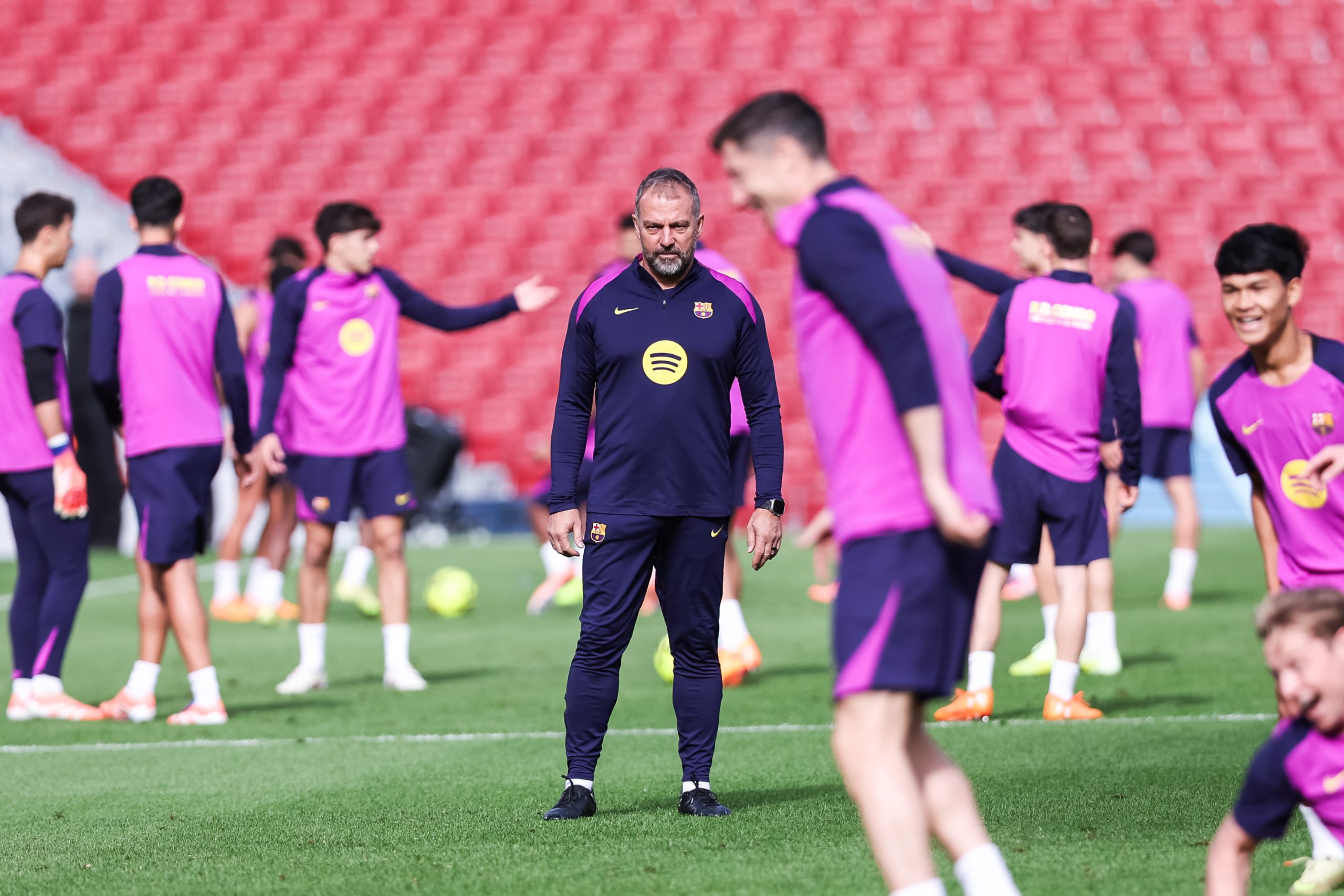 FC Barcelone : Flick confirme un souci avec Yamal et un coup dur