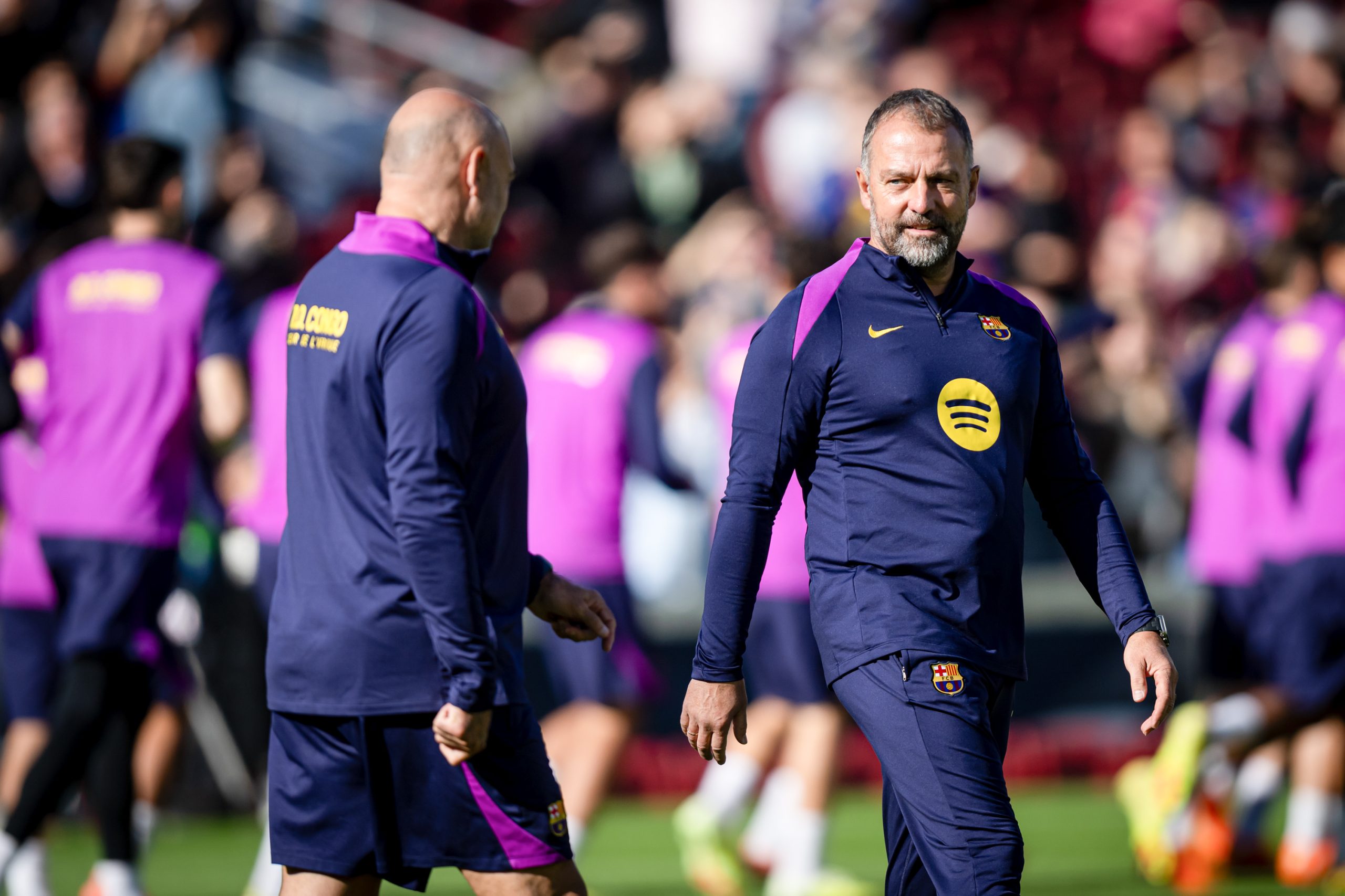 L'entraîneur du FC Barcelone, Hansi Flick, lors de la séance ouverte au public.