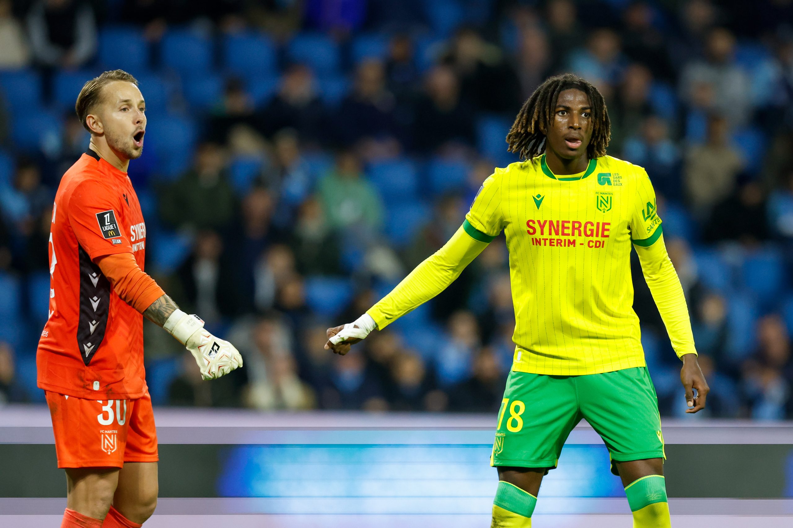 Patrik Carlgren et Tylel Tati lors du match entre Le Havre et le FC Nantes.