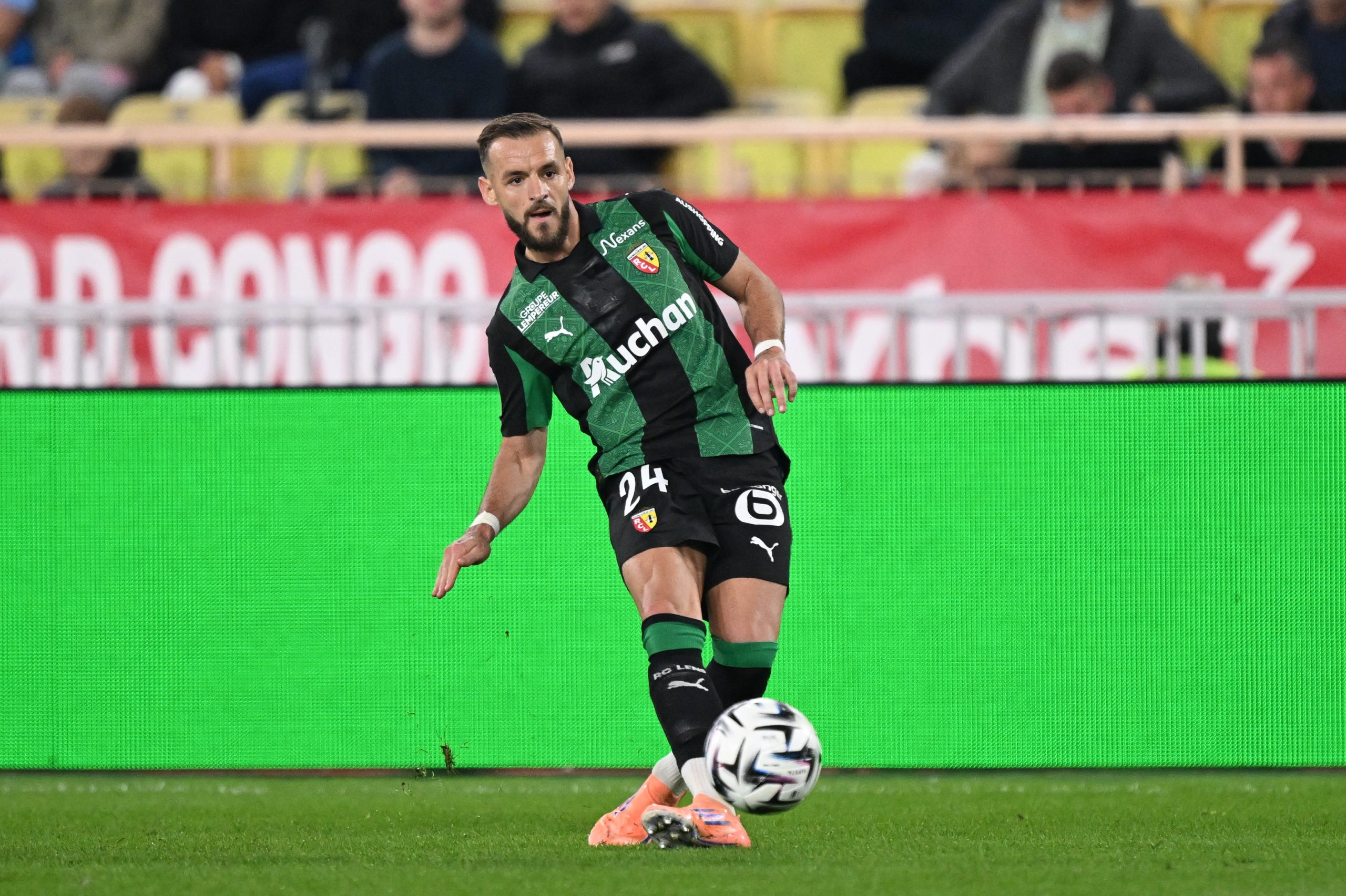 RC Lens : Gradit out, les Sang et Or doivent-ils recruter ?