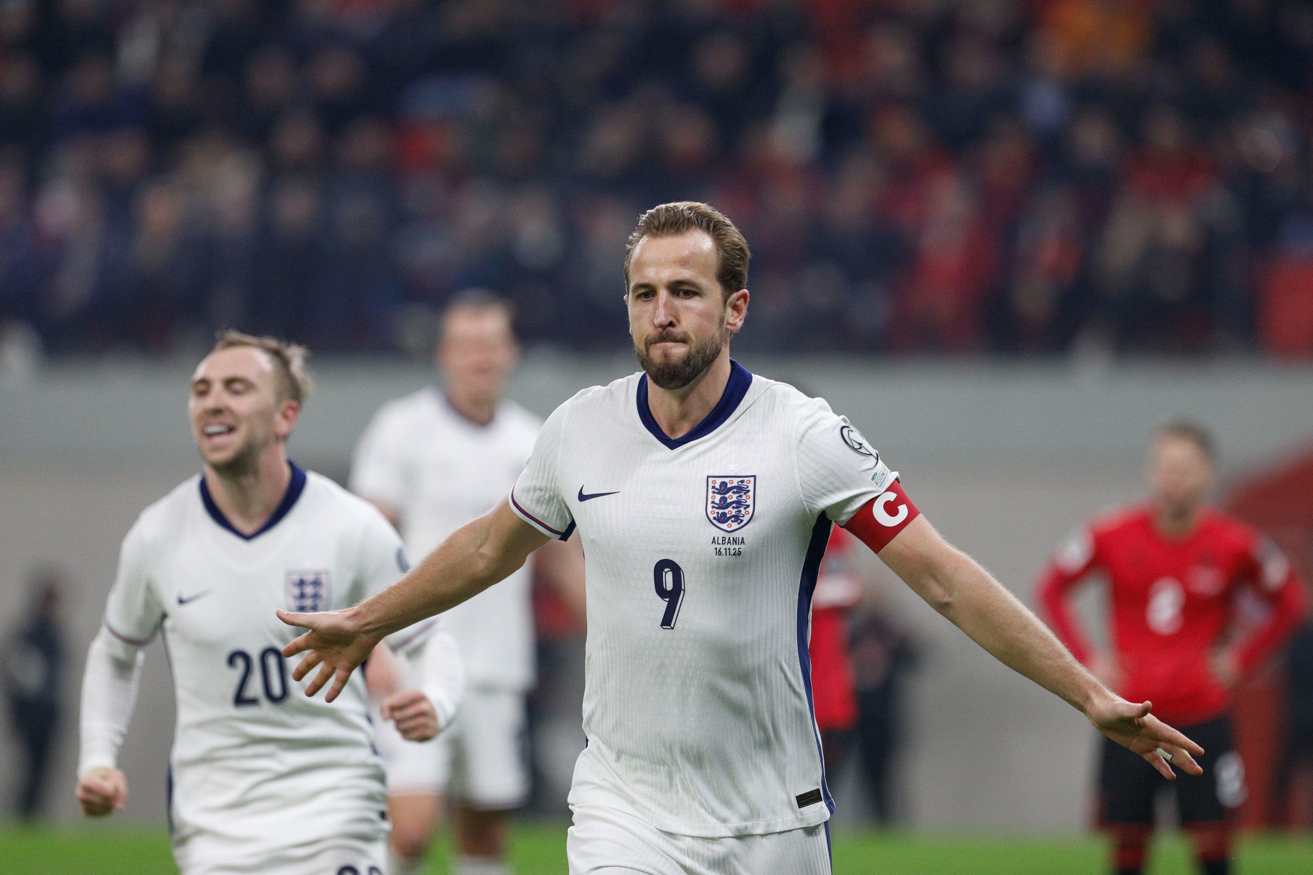 Harry Kane célébrant un but avec la sélection anglaise.