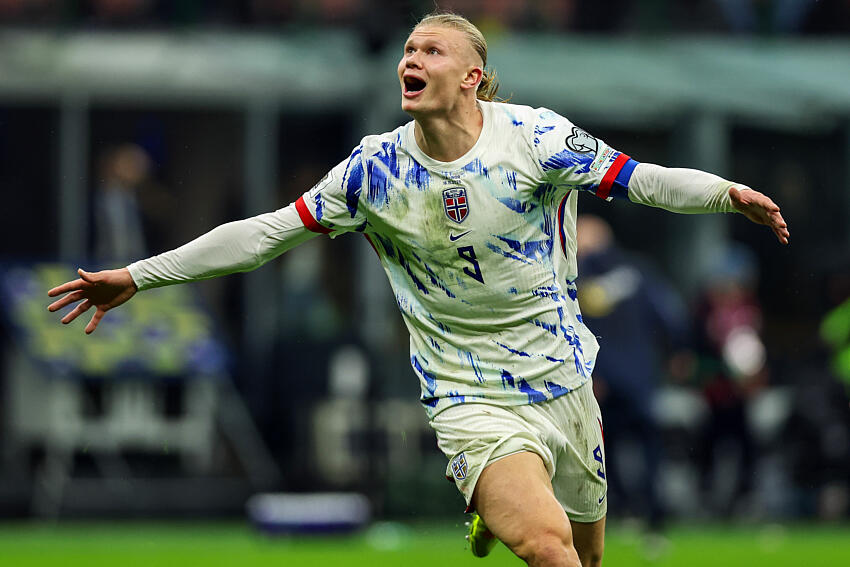 PSG Mercato : 200 M€ et deux stars sacrifiées, Paris tient Haaland !