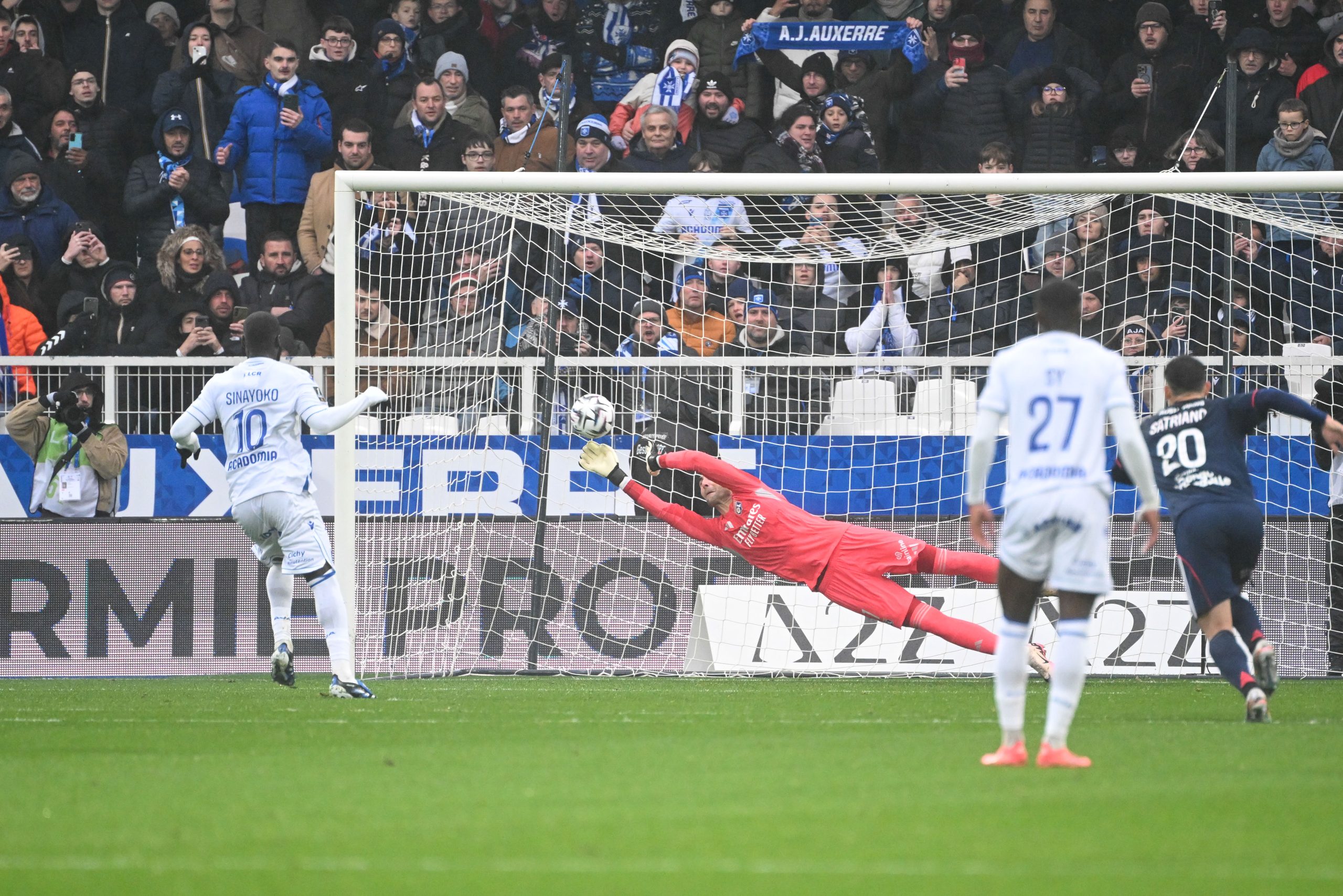 L'OL prend un point à Auxerre mais n'avance plus… Les 3 choses à retenir du match